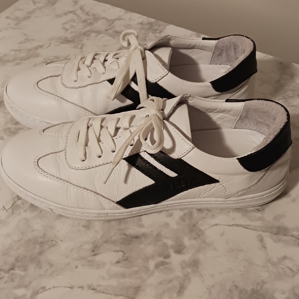 Andrea Conti Classic White And Black Women's Leather Sneakers - Picture 2 of 11